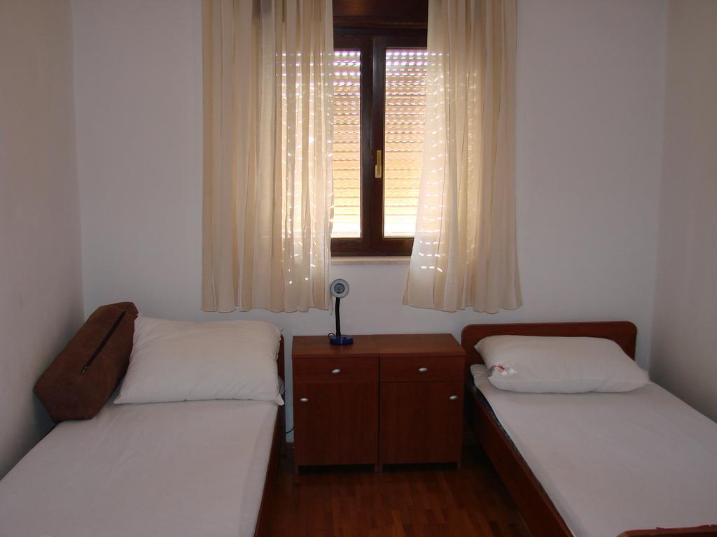 Apartment Matija Trogir Zimmer foto