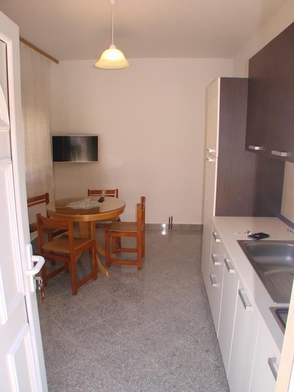 Apartment Matija Trogir Zimmer foto
